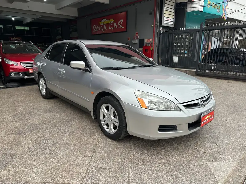 Honda Accord Sedan LX 2.0 16V (aut)