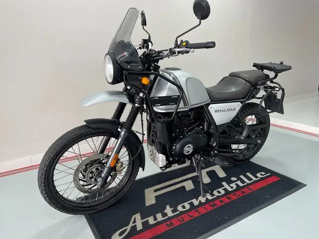 Carro Royal Enfield Himalayan 2022 411 EFI
