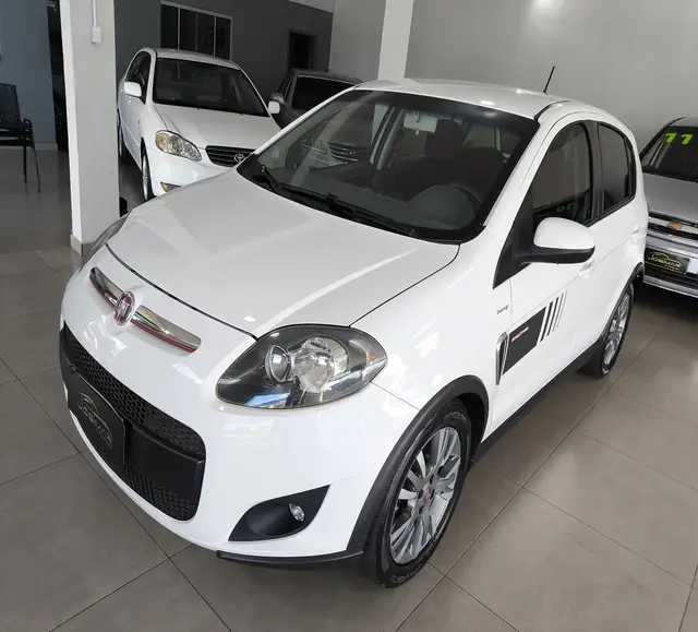 Carro Fiat Palio 2014 Sporting 1.6 16V (Flex)