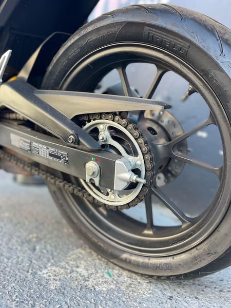 CB 300F Twister (CBS)