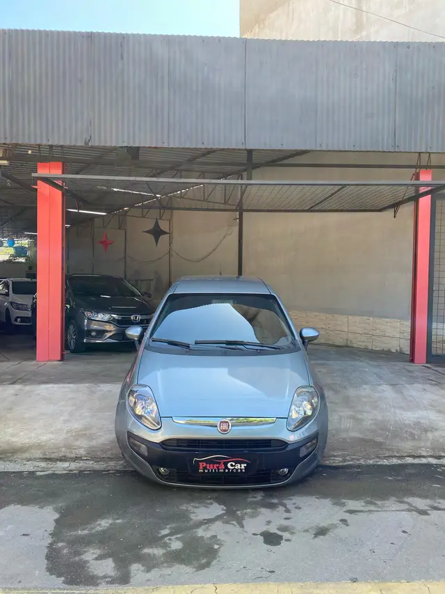 Carro Fiat Punto 2015 Attractive 1.4 (Flex)