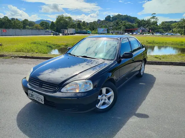 Carro Honda Civic 1999 Sedan LX 1.6 16V (Aut)