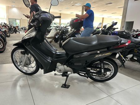 Biz 125i ES