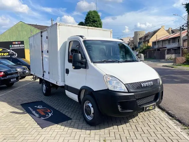 Carro Iveco Daily Chassi 2016 35S14 CS 3750