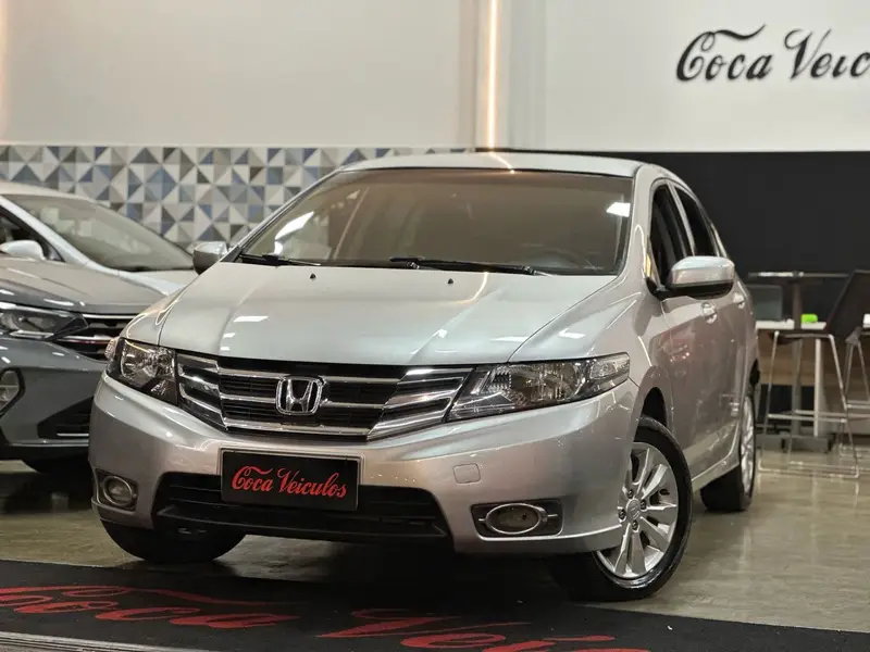 Honda City LX 1.5 16V (flex)