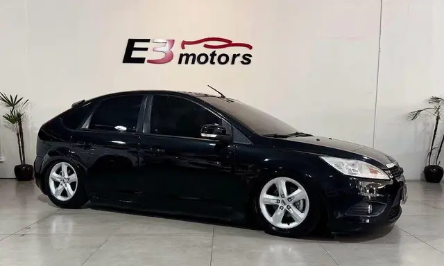 Carro Ford Focus Hatch 2010 GLX 2.0 16V (Flex) (Aut)