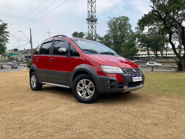 Carro Fiat Idea 2010 Adventure 1.8 (Flex)