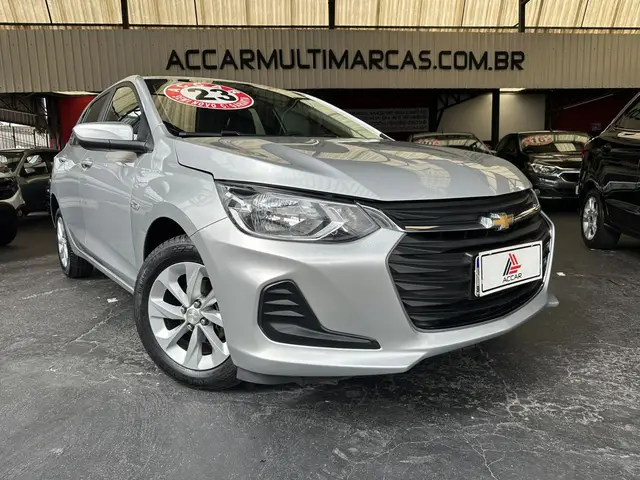 Carro Chevrolet Onix 2023 LT 1.0
