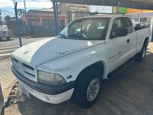 Carro Dodge Dakota 2000 Club Cab R/T 5.2 V8
