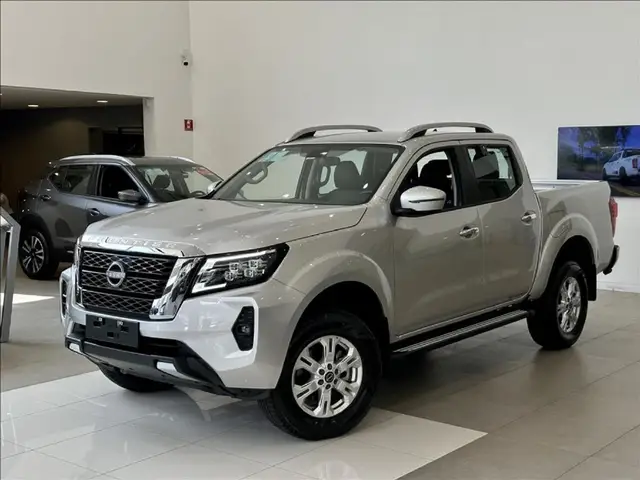 Carro Nissan Frontier 2025 XE 2.3 Turbo 4x4