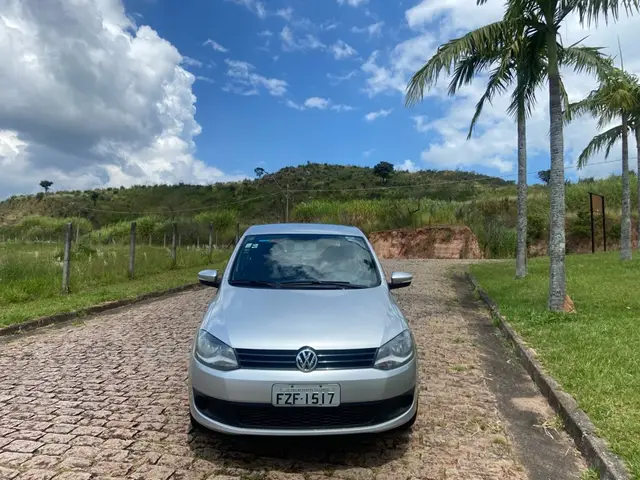 Carro Volkswagen Fox 2014 1.6 VHT (Flex)