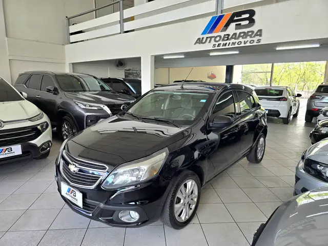 Carro Chevrolet Agile 2014 LTZ 1.4 8V (Flex)