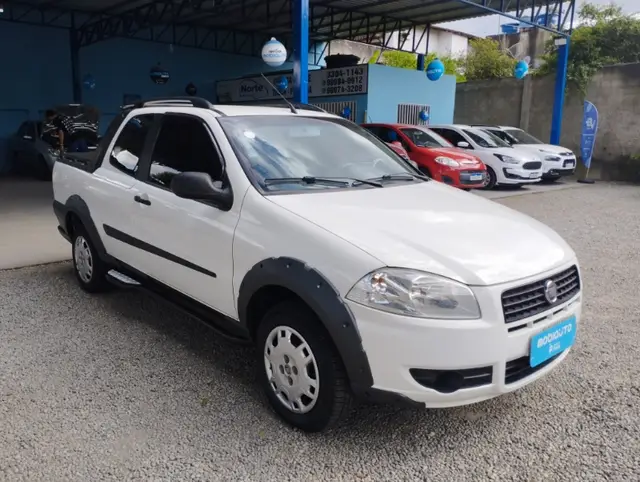 Carro Fiat Strada 2012 Working 1.4 (Flex) (Cabine Dupla)