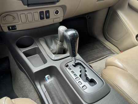 Hilux SW4 SRV 3.0 4X4(5 lugares)