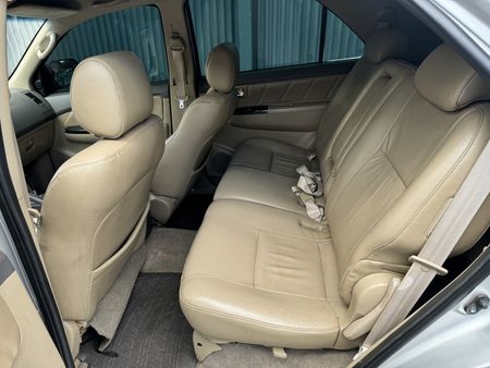 Hilux SW4 SRV 3.0 4X4(5 lugares)