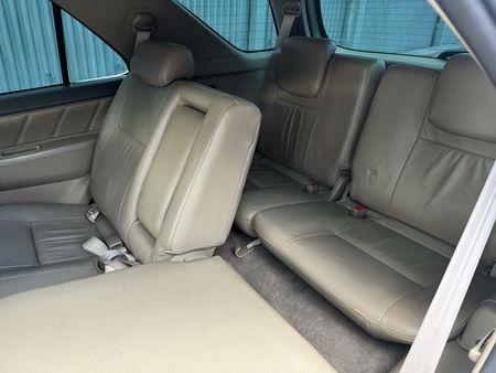 Hilux SW4 SRV 3.0 4X4(5 lugares)