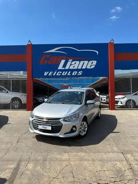 Carro Chevrolet Onix Plus 2022 1.0 LT (Flex)