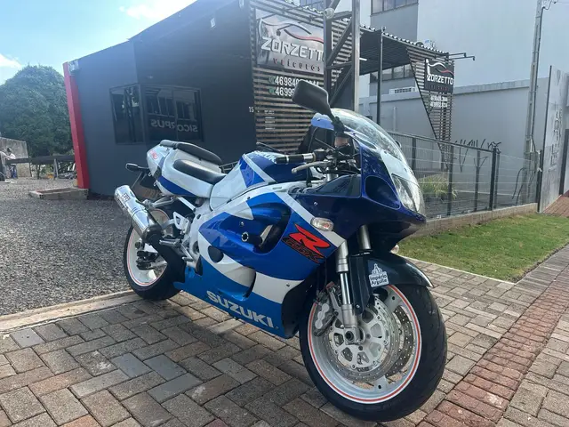 Carro Suzuki Gsx R 750 2000 R 750