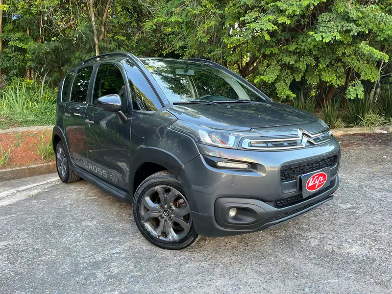 Citroën 1.6 16V Live (Flex) (Aut)
