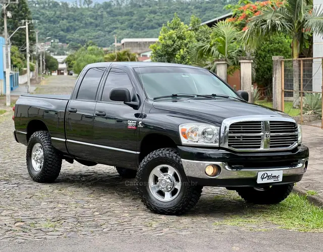 Carro Dodge RAM 2009 Ram 2500 QC 5.9