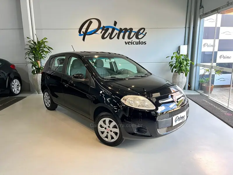 Fiat Palio Attractive 1.0 Evo (Flex)