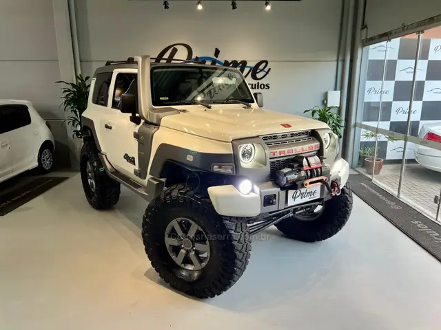Carro Troller T4 2016 3.2 Diesel