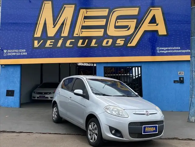 Carro Fiat Palio 2014 Attractive 1.0 8V (Flex)