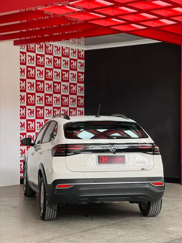 Carro Volkswagen Nivus 2024 Comfortline 200 TSI
