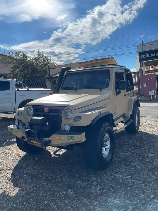 Carro Troller T4 2011 4X4 3.0
