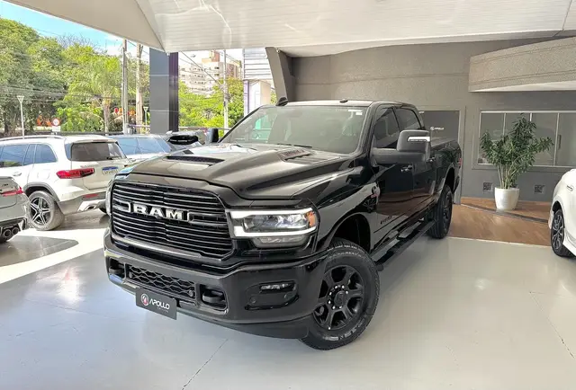 Carro RAM 2500 2024 Laramie 6.7 4X4