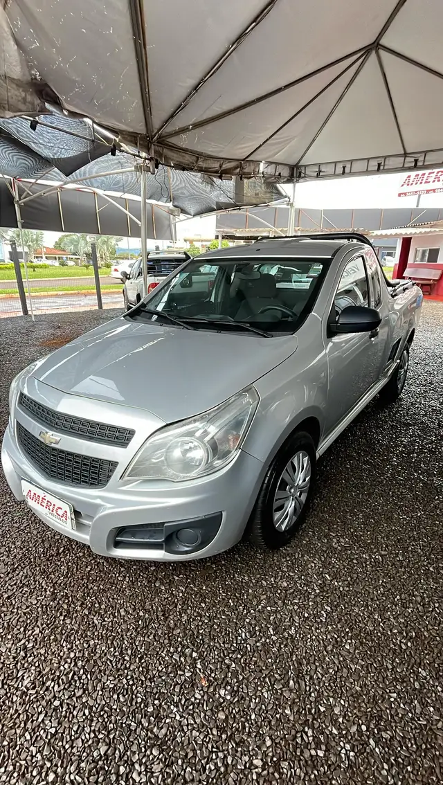 Carro Chevrolet Montana 2018 LS 1.4 (Flex)