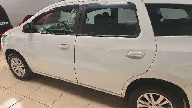 Carro Chevrolet Spin 2020 LT 5S 1.8 (Flex)