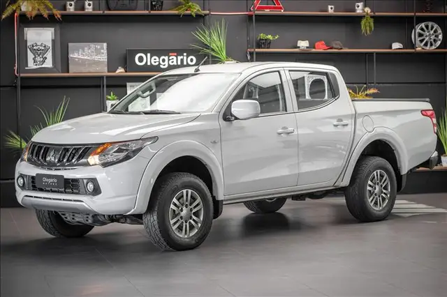 Carro Mitsubishi L200 Triton Sport 2023 GLS 2.4