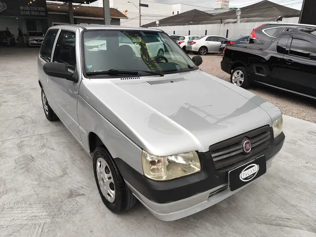 Carro Fiat Uno Mille 2013 Fire Economy 1.0 (Flex) 2p