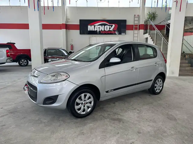 Carro Fiat Palio 2013 Attractive 1.0 Evo (Flex)