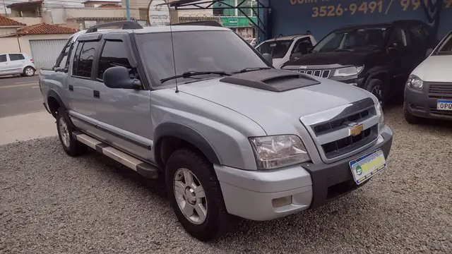 Carro Chevrolet S10 Cabine Dupla 2011 S10 Advantage 4x2 2.4 (Flex) (Cab Dupla)