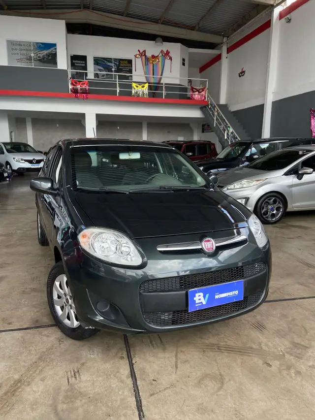 Carro Fiat Palio 2013 Attractive 1.0 8V (Flex)