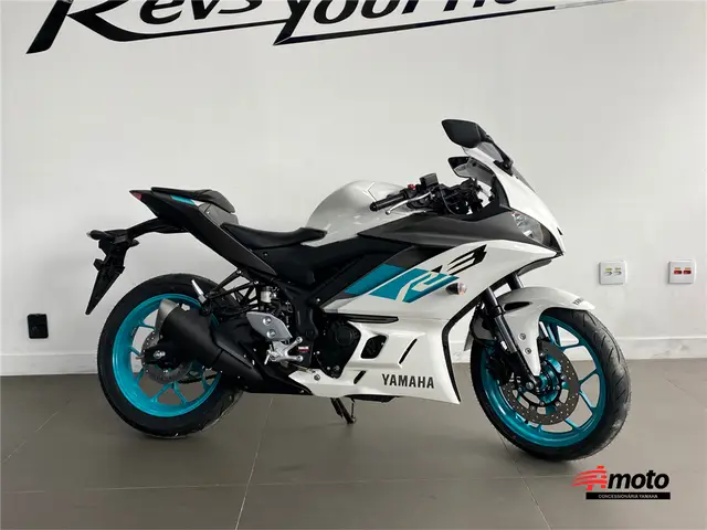 Moto Yamaha YZF R3 2025 ABS
