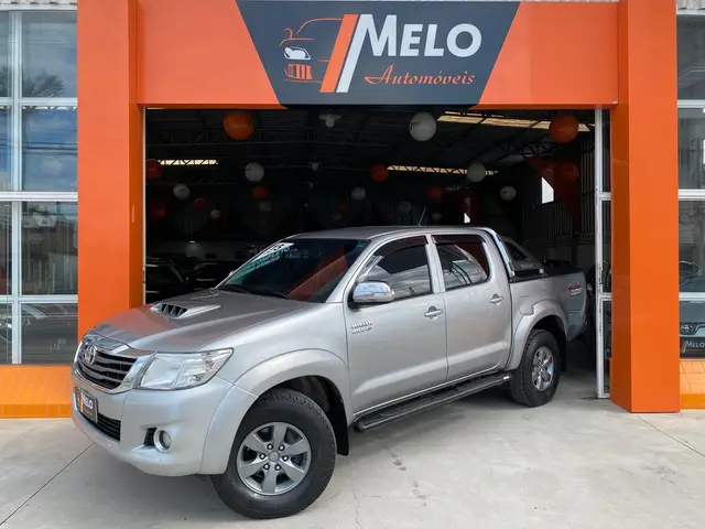 Carro Toyota Hilux Cabine Dupla 2015 Hilux 3.0 TDI 4x4 CD SRV (Diesel)