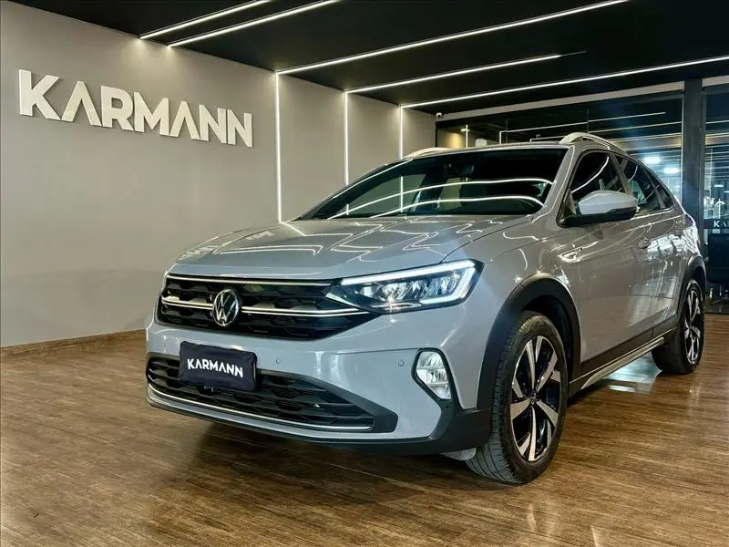 Volkswagen Nivus Highline 200 TSI