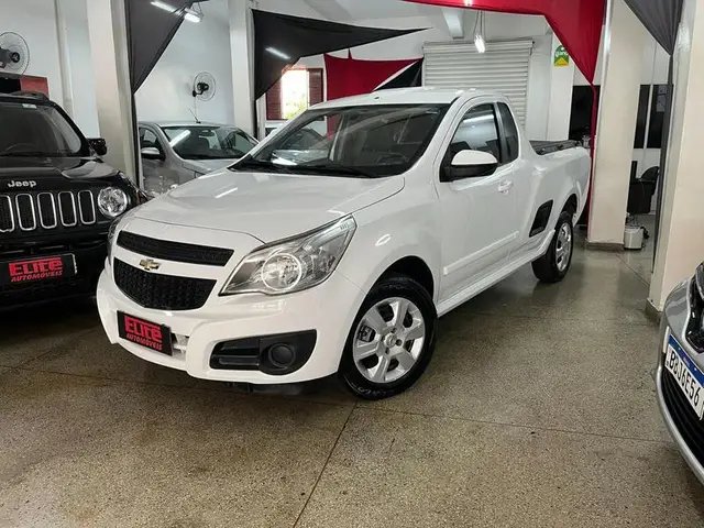 Carro Chevrolet Montana 2019 LS 1.4 (Flex)