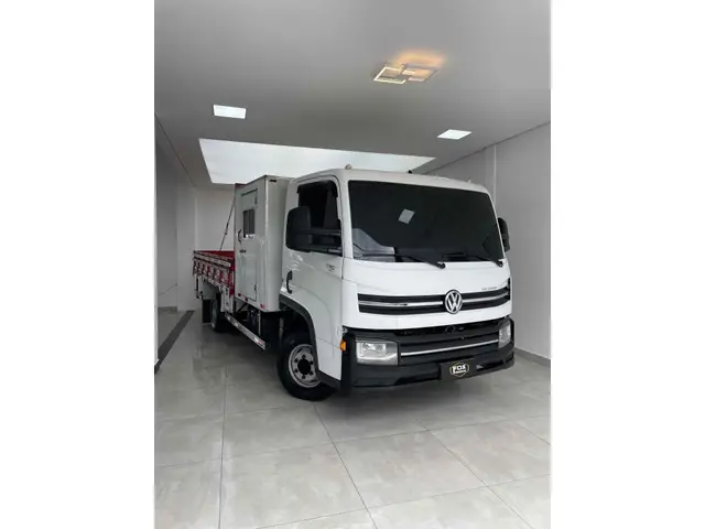 Carro Volkswagen 6.160 2020 4x2