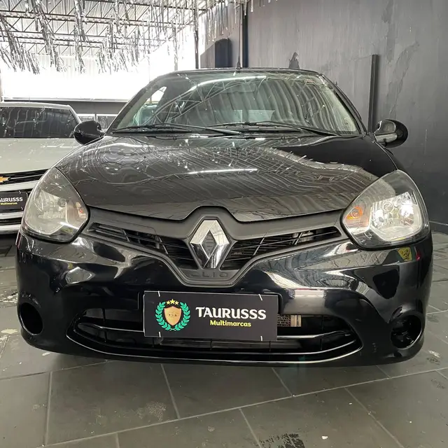 Carro Renault Clio 2016 Expression 1.0 16V (Flex)