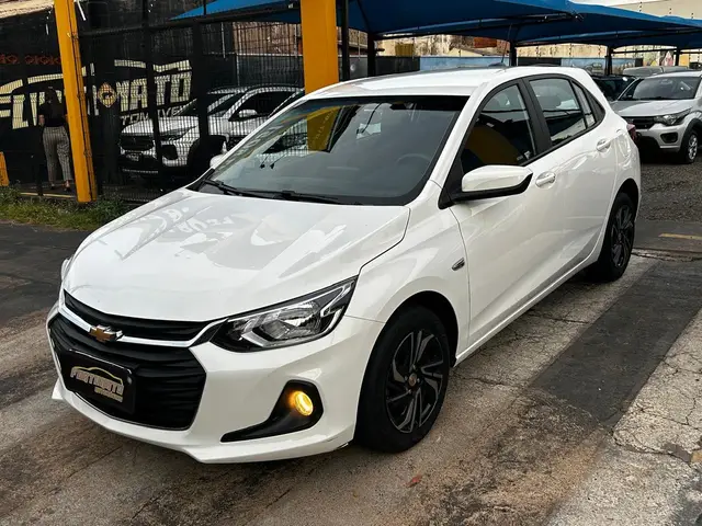 Carro Chevrolet Onix 2024 LT 1.0 Turbo