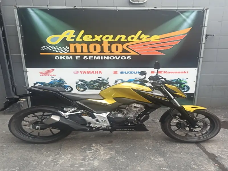 Honda CB 300F Twister (ABS)