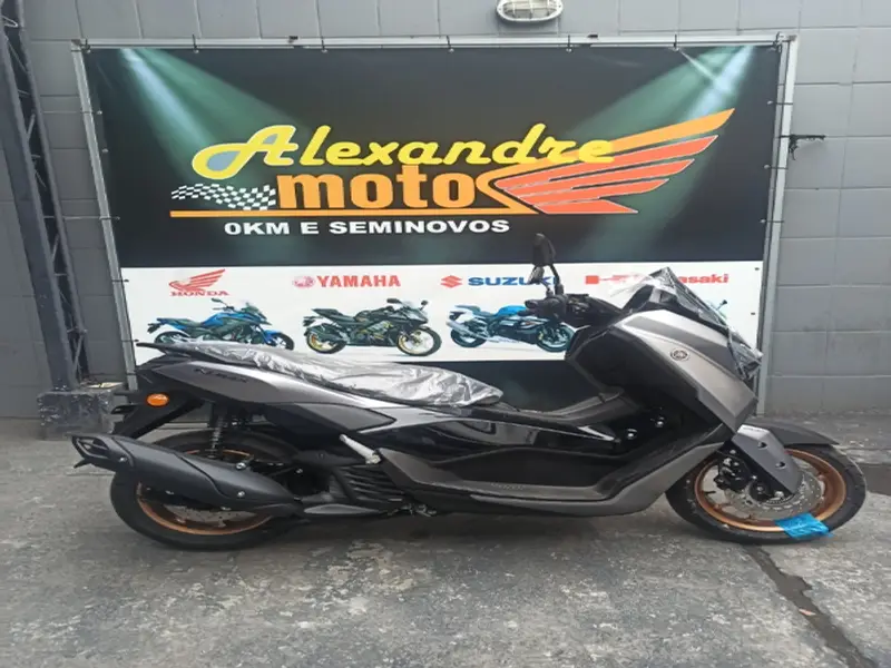 Yamaha NMax Connected 160