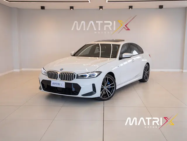Carro BMW 320i 2023 M Sport 2.0 Turbo (Aut.)