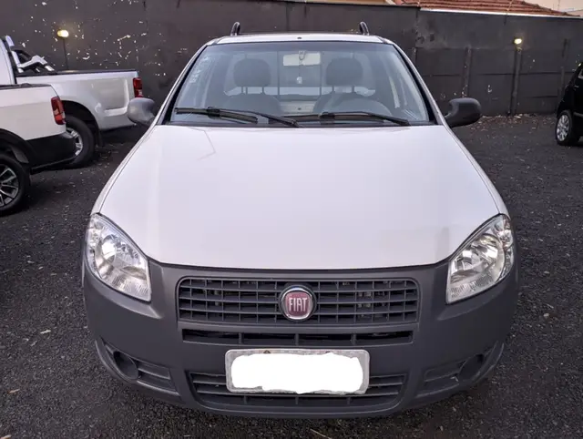 Carro Fiat Strada 2013 Working 1.4 (Flex)