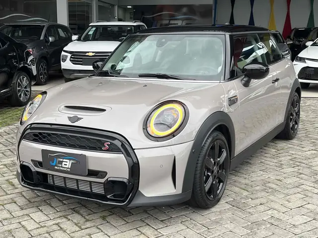 Carro MINI Cooper 2023 S 2.0 Turbo 16v 3p Aut.