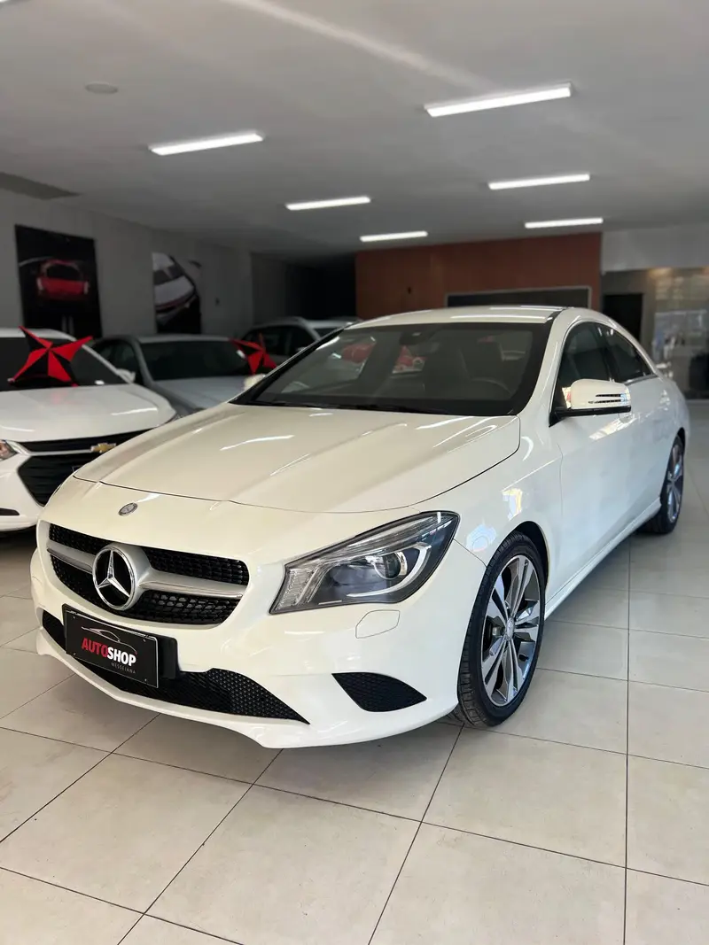 Mercedes-Benz CLA 200 Urban 1.6 TB 16V/Flex Aut.